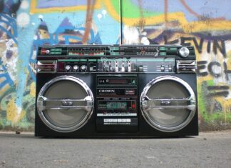 Czy magnetofon to pomóc dydaktyczna?