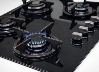 Czy zmywarka bardzo niszczy naczynia?