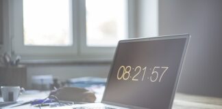 Jaki piórnik do 4 klasy?