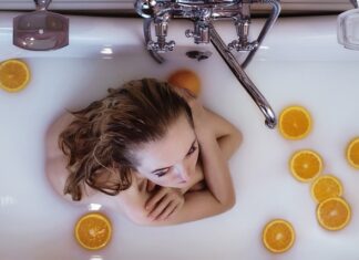 Czy dziecko karmione mlekiem modyfikowanym jest gorsze? Czy dziecko karmione mlekiem modyfikowanym jest gorsze?