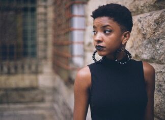 Z jakiej modeliny można zrobić kolczyki? Z jakiej modeliny można zrobić kolczyki?